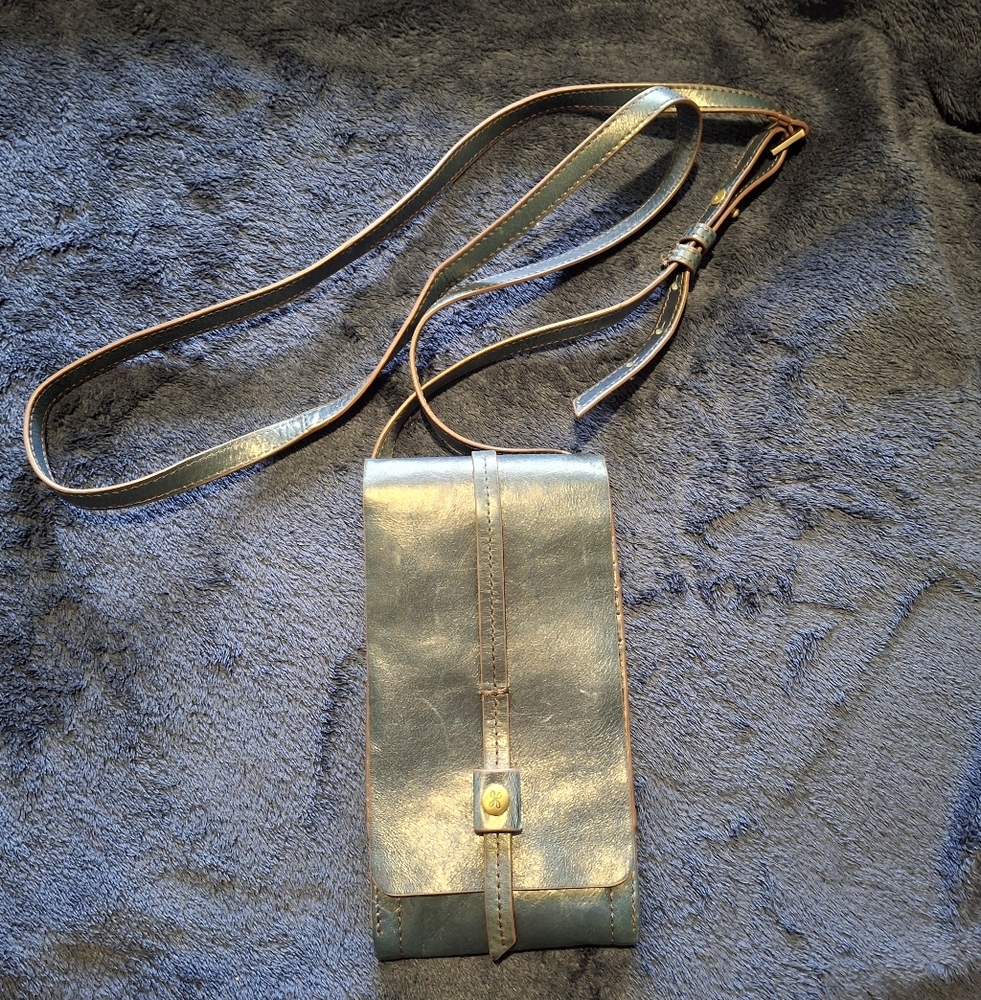HOBO Metallic Teal Leather Crossbody Phone Wallet